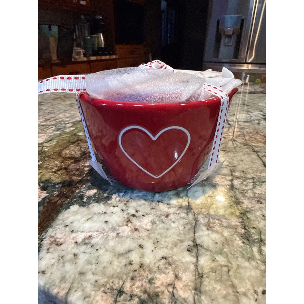 Rae Dunn by Magenta Red Heart Measuring Cups Set of 4 Ceramic cups